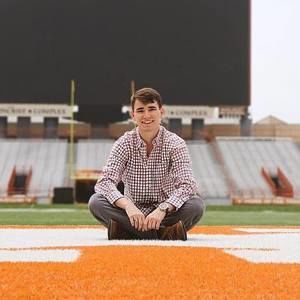 Meet your Posher, Brandon